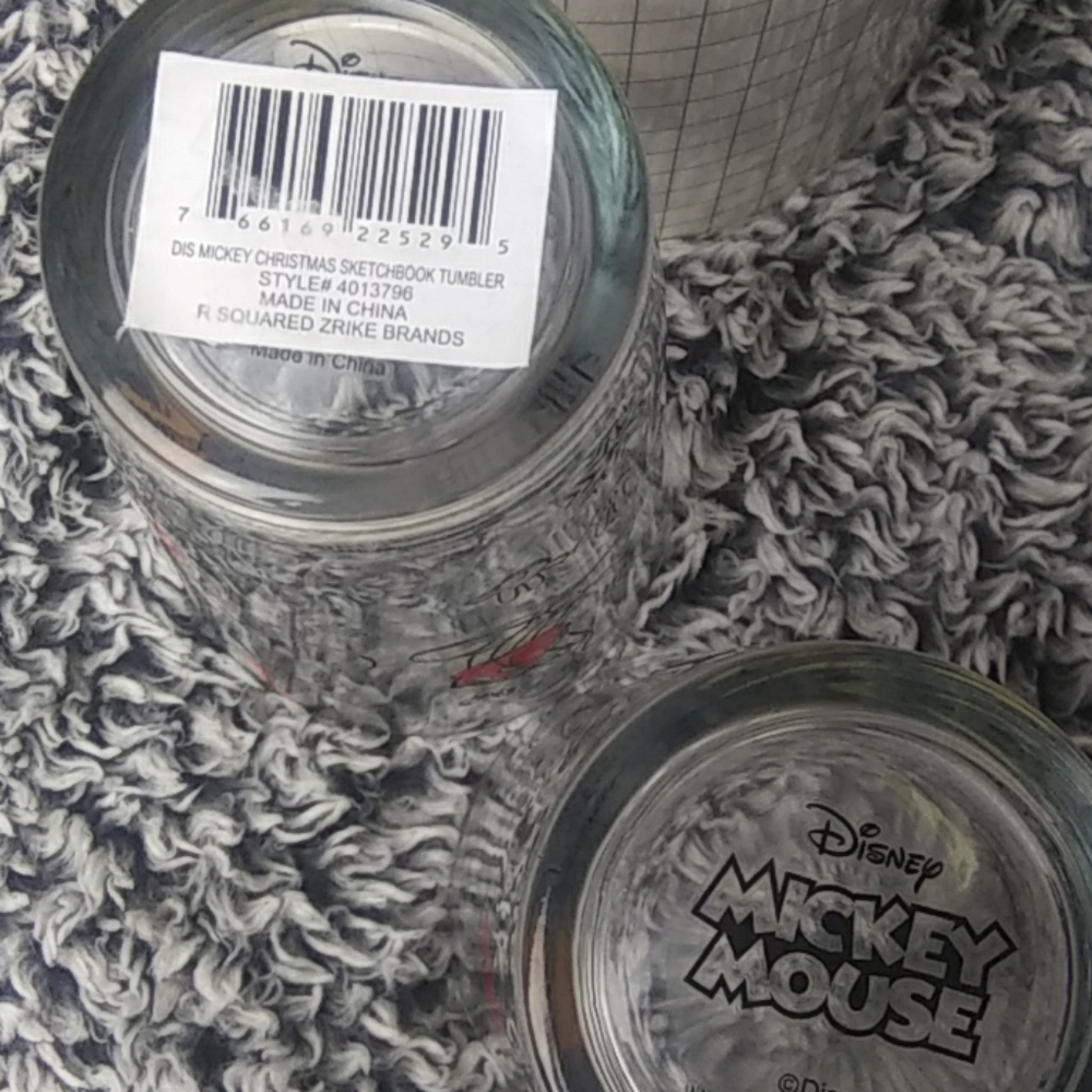Disney Mickey Christmas Sketchbook jar and glasses - Picture 6 of 8